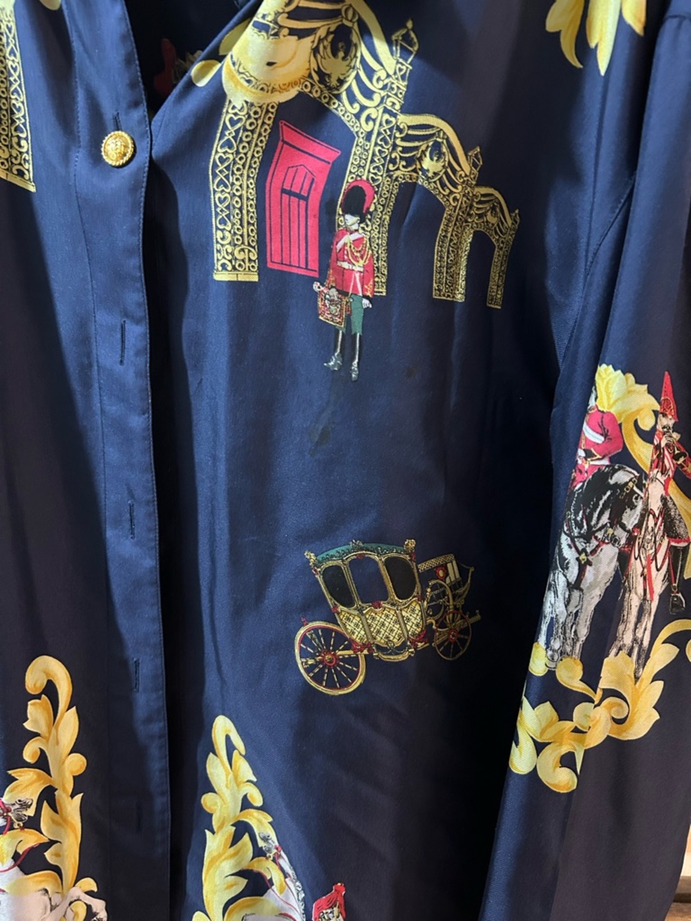 Vintage Escada 100% silk royals blouse - Picture 3 of 3